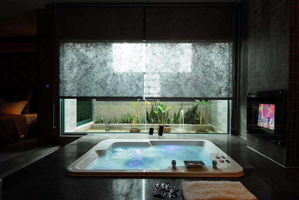 All-Ur Boutique Motel -Chia Yi Branch Chiayi Kamer foto