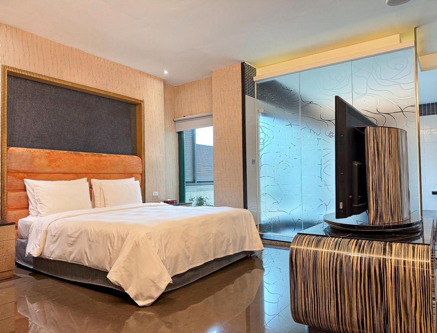 All-Ur Boutique Motel -Chia Yi Branch Chiayi Buitenkant foto