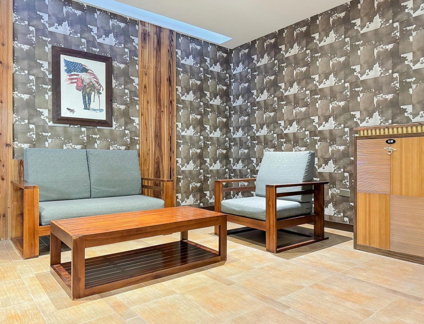 All-Ur Boutique Motel -Chia Yi Branch Chiayi Buitenkant foto