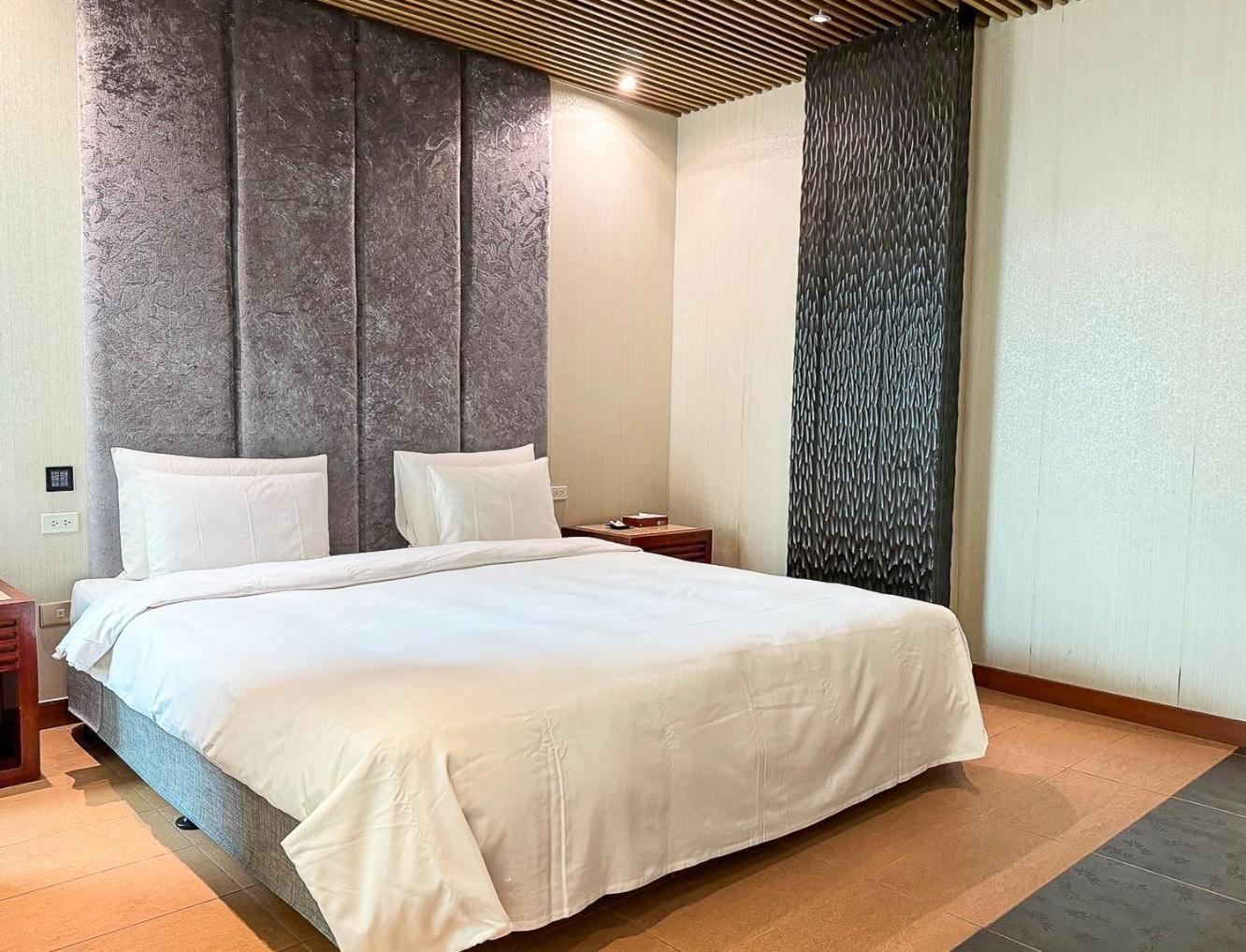 All-Ur Boutique Motel -Chia Yi Branch Chiayi Buitenkant foto