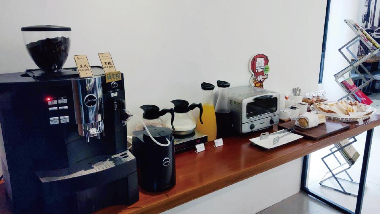 All-Ur Boutique Motel -Chia Yi Branch Chiayi Buitenkant foto
